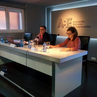 Inauguración de la jornada con Víctor Campaña (FEB) y María Dolores García (García Sánchez Boiro)