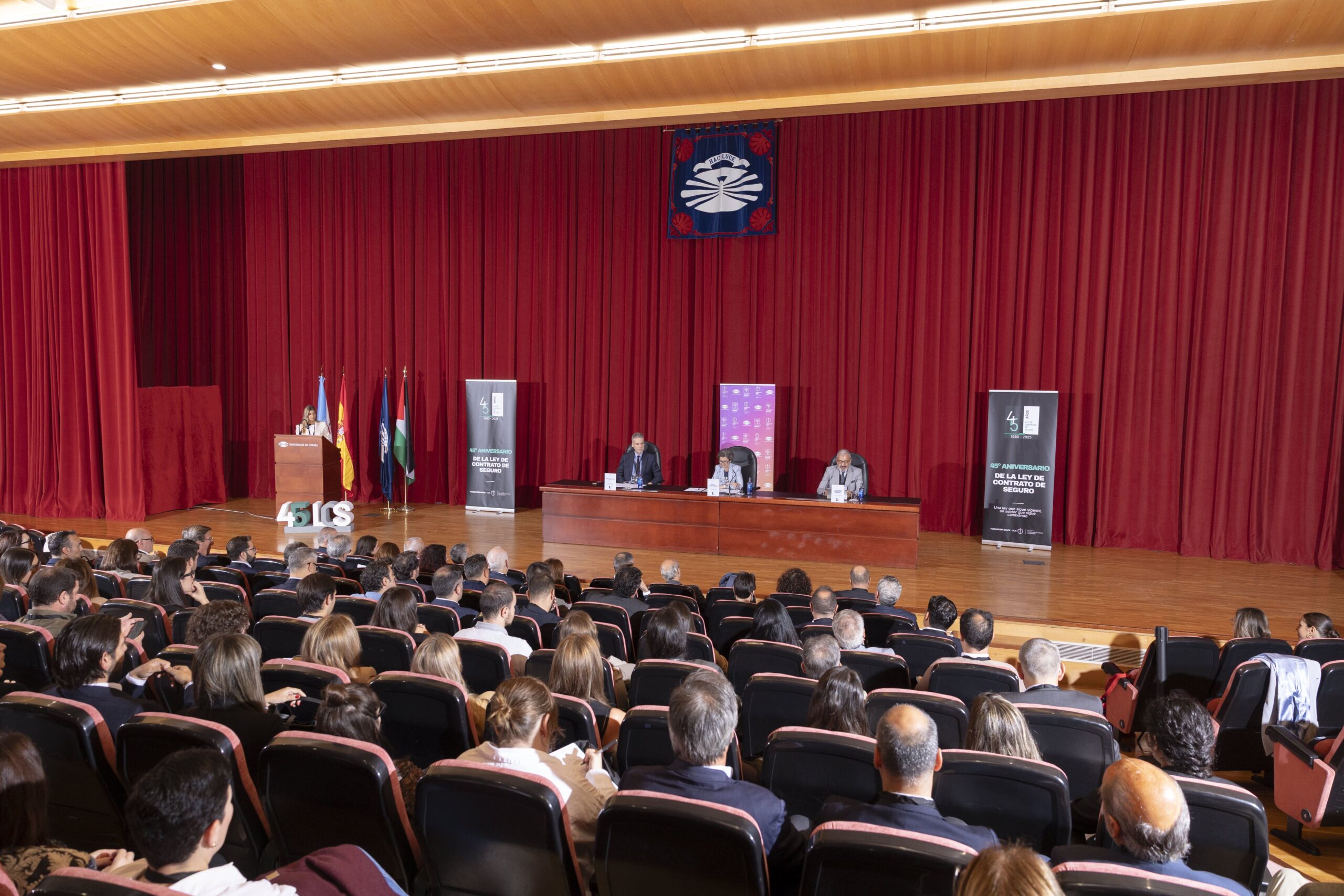 Cuarenta y cinco años después, la Ley de Contrato de Seguro sigue siendo referente jurídico, según se destacó en la jornada de la Cátedra Fundación Inade – UDC